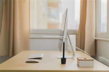 嘿，你们听说了吗？在翁牛特政法系统里，天涯社区的“白旗姓声音”又上热搜了！这家伙是个热心肠的网友，老是发帖讨论本地大小事，让人忍不住想点个赞。 第1张